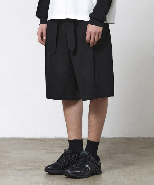 LF 일꼬르소 렉시오 벨티드 버뮤다 팬츠 IEPA5E407BK